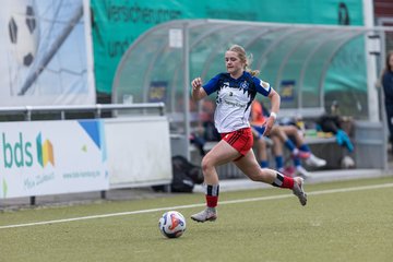 Bild 127 - wBJ Hamburger SV - FC Suederelbe : Ergebnis: 9:0